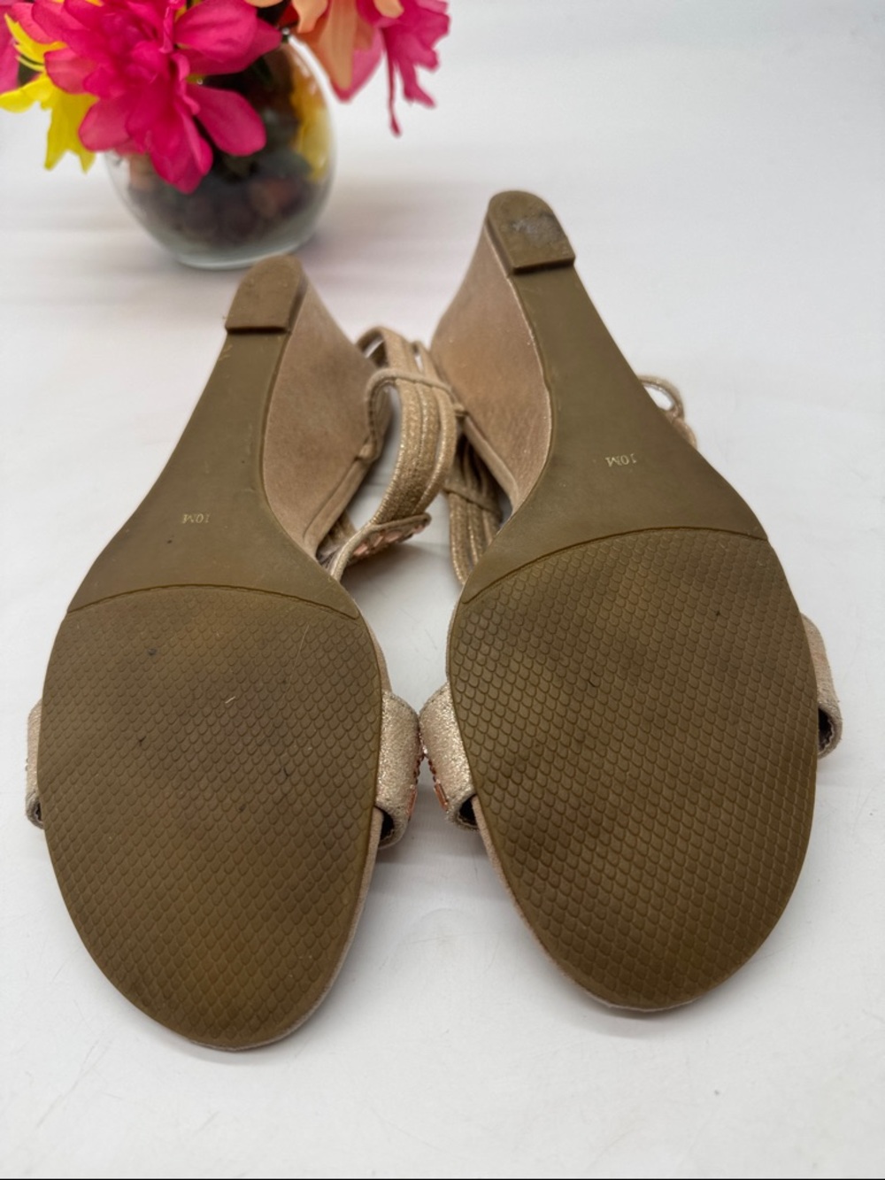 New York Transit Friendship Tan Wedge Sandals with Gem T-Strap Size 10 MCW9872B - Picture 6 of 8